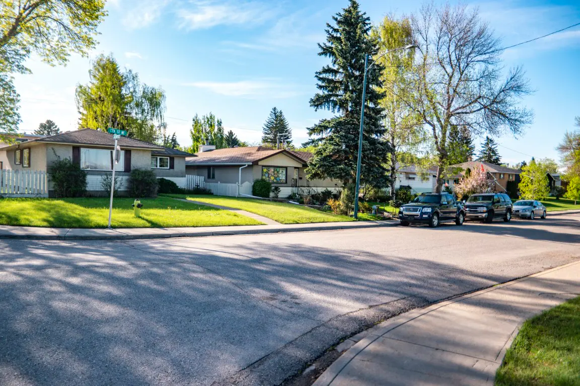 Mayland Heights streetscape